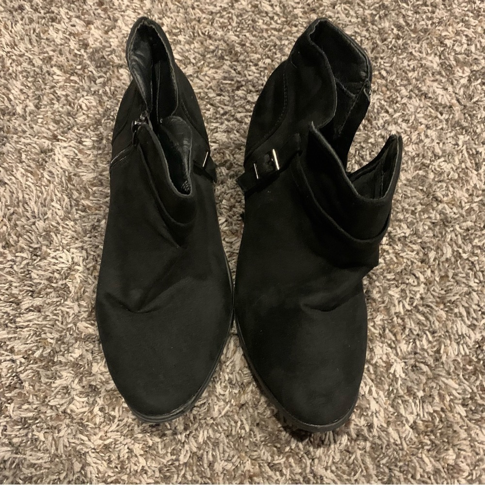Women’s Heeled Ankle Boot